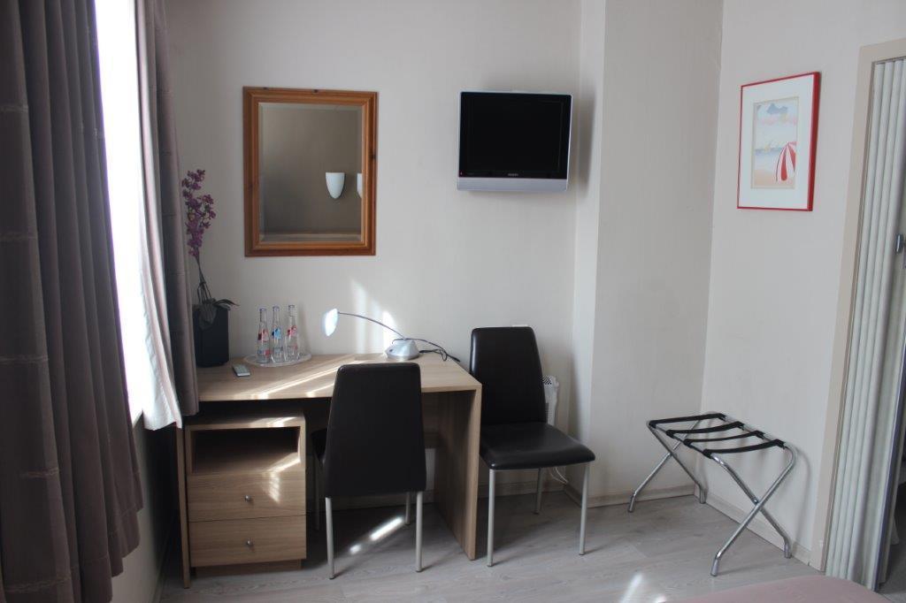 Hotel Bloom Diksmuide Exterior photo